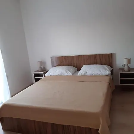 Luka Apartament