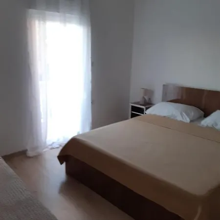 Luka Appartement *